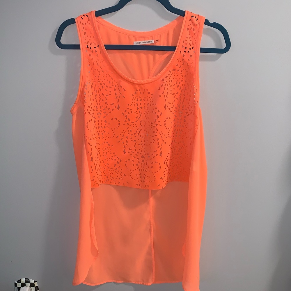 3/$10⭐️ High Low Tank Top